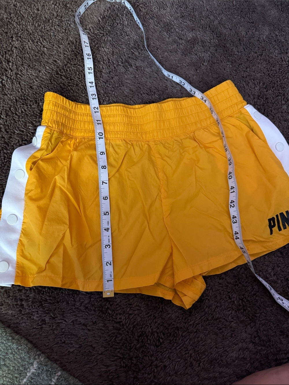 ☀️🥎🛝🛹PINK Yellow Athletic Snap-Trim Shorts - Picture 2 of 6